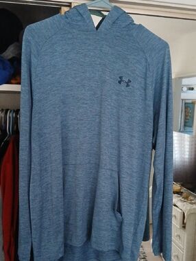 Mens Xl Under Armour Long Sleeve Hooded Tee